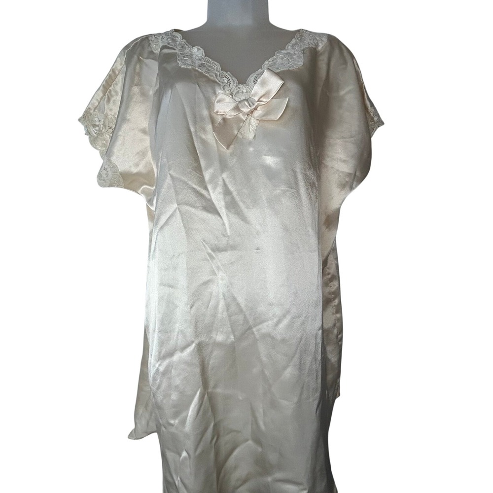 Victoria's Secret Vintageβ 1980"s Cream White Pajamas Lingerie Lace & Bow M/L